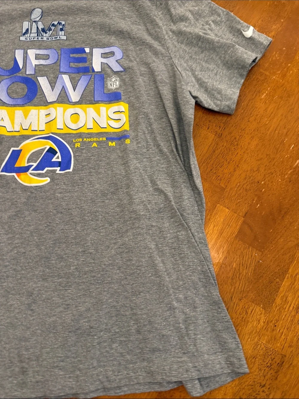 Nike Gray Los Angeles Rams Super Bowl Champions T-Shirt xl